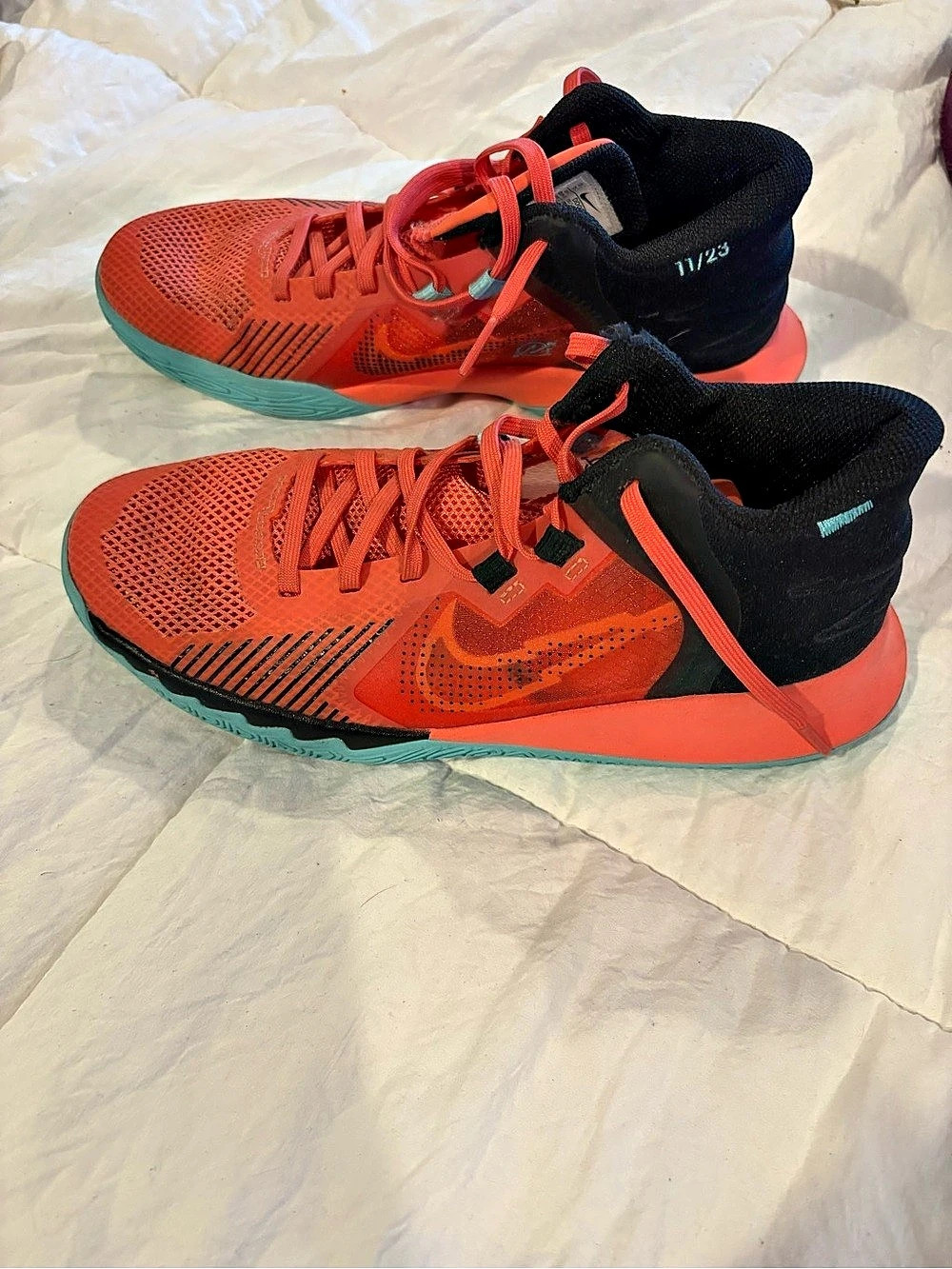 Under Armour Men's Orange & Black Athletic Shoes US 11